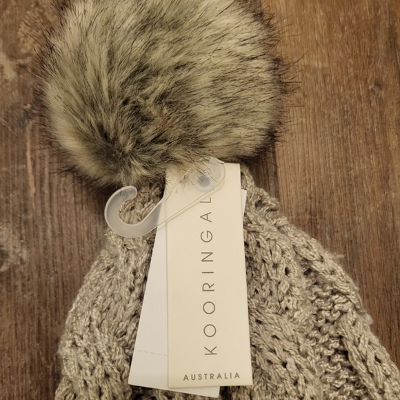 Kooringal Gypsy Beanie Natural One Size - Picture 4 of 6